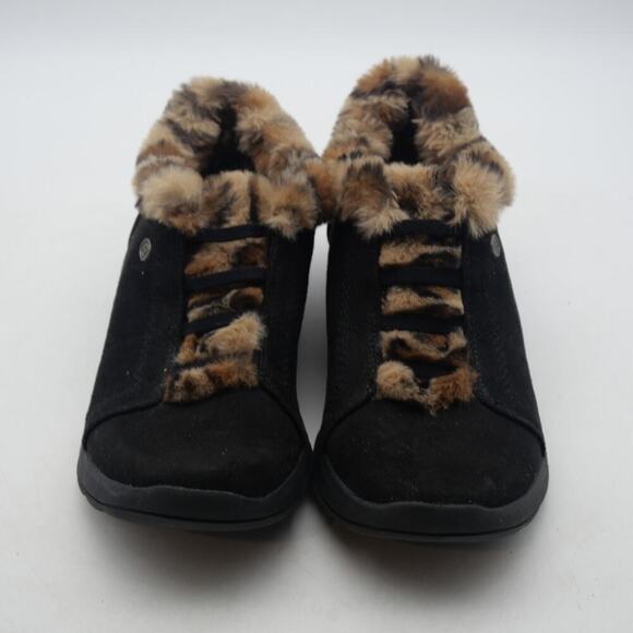 NEW BZees Golden Fur Trim Slip On Shooties Booties Black Leopard Women's 8.5 - Picture 11 of 13